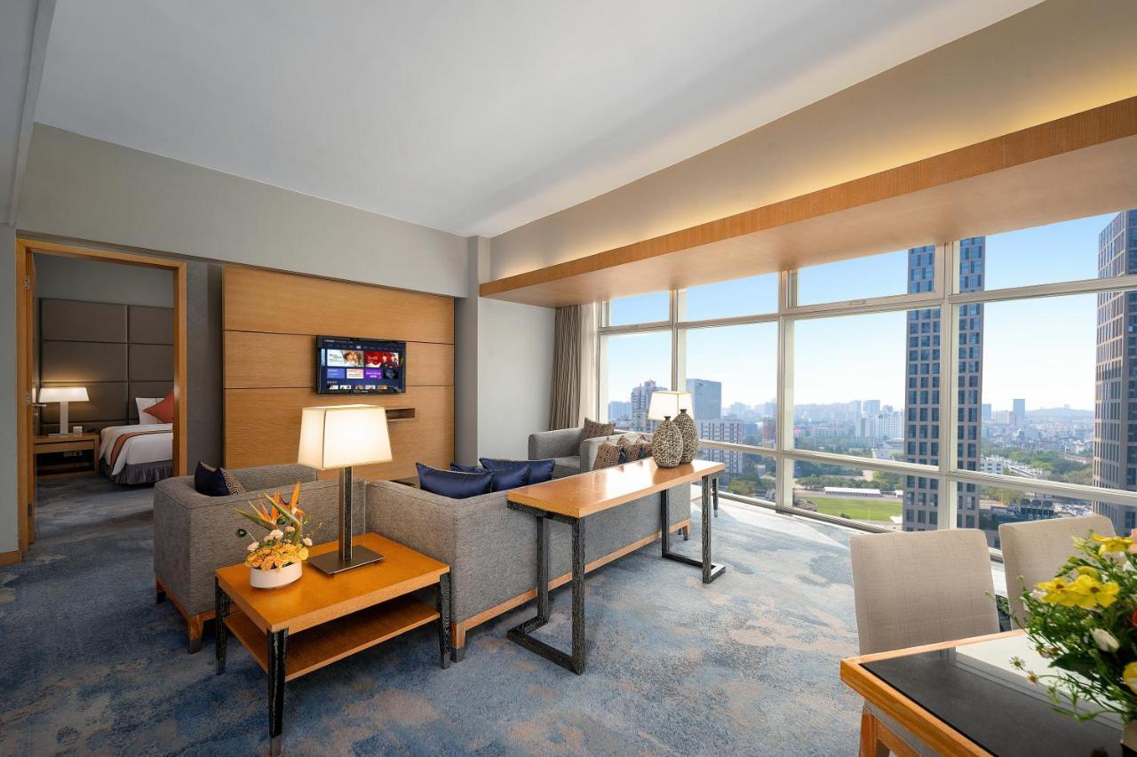 Jianguo Hotel Гуанджоу Екстериор снимка