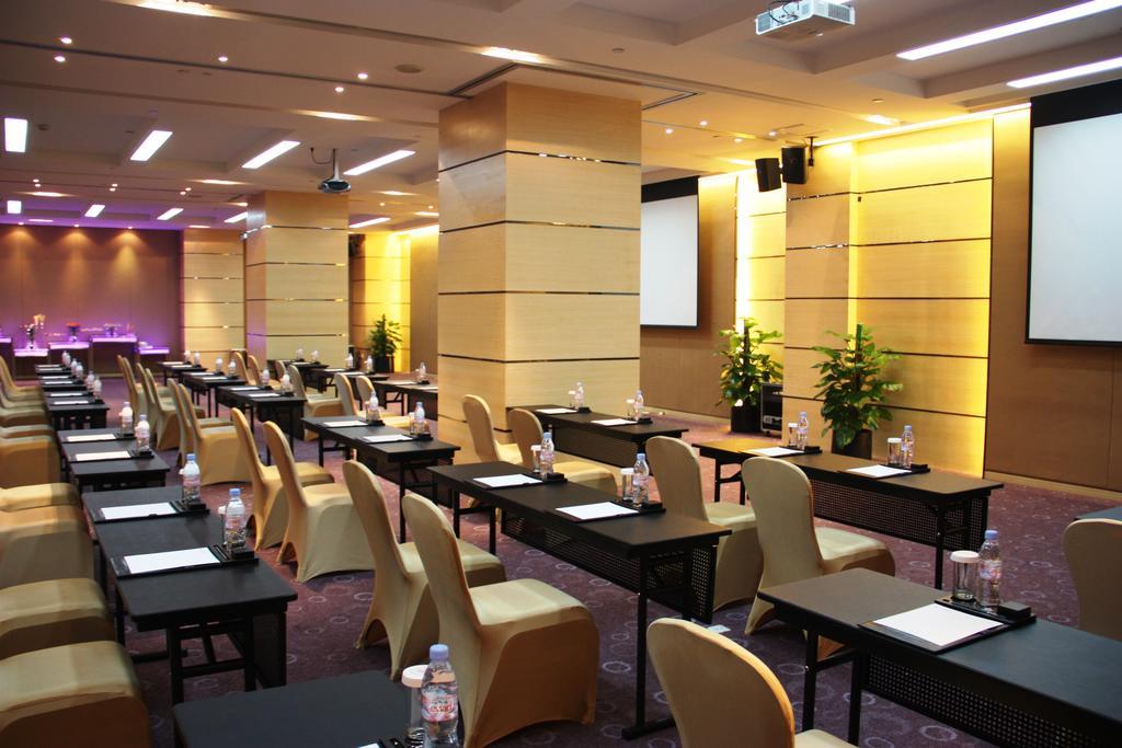 Jianguo Hotel Гуанджоу Екстериор снимка